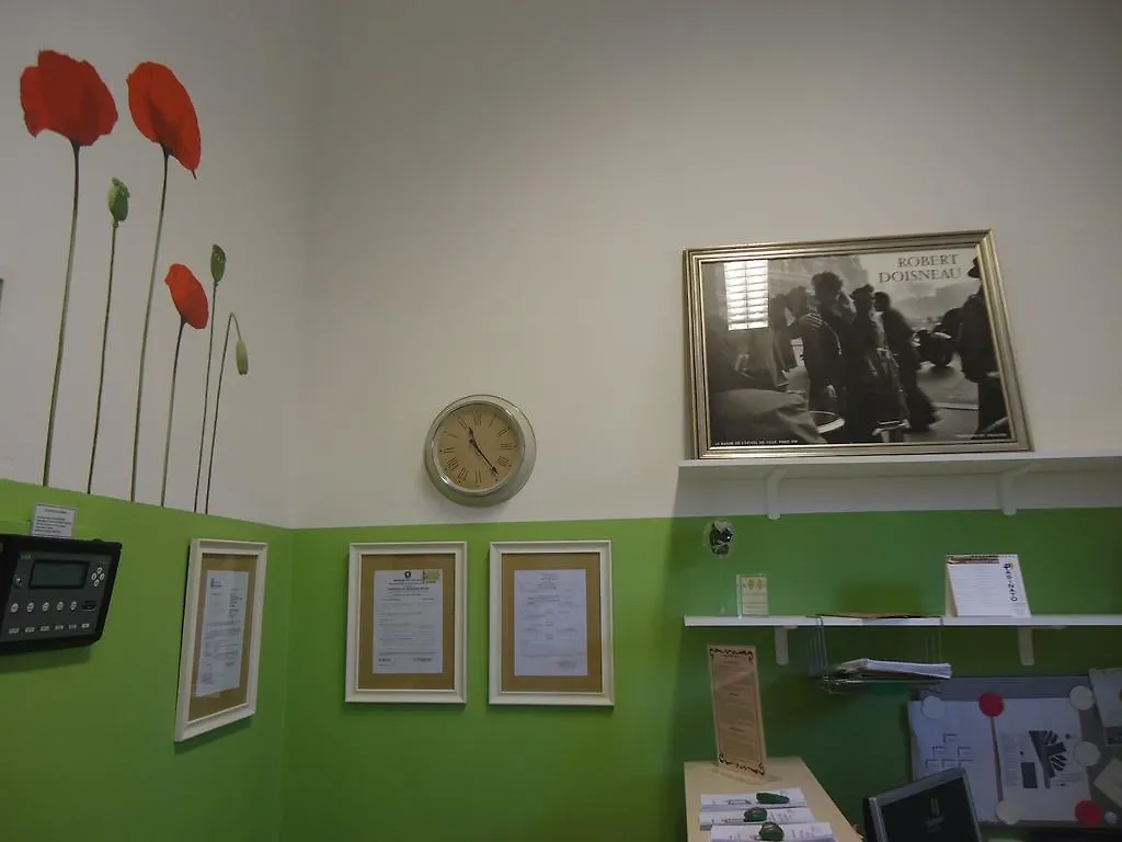 Protezione Della Giovane - Female Hostel Verona 0*,  Italy